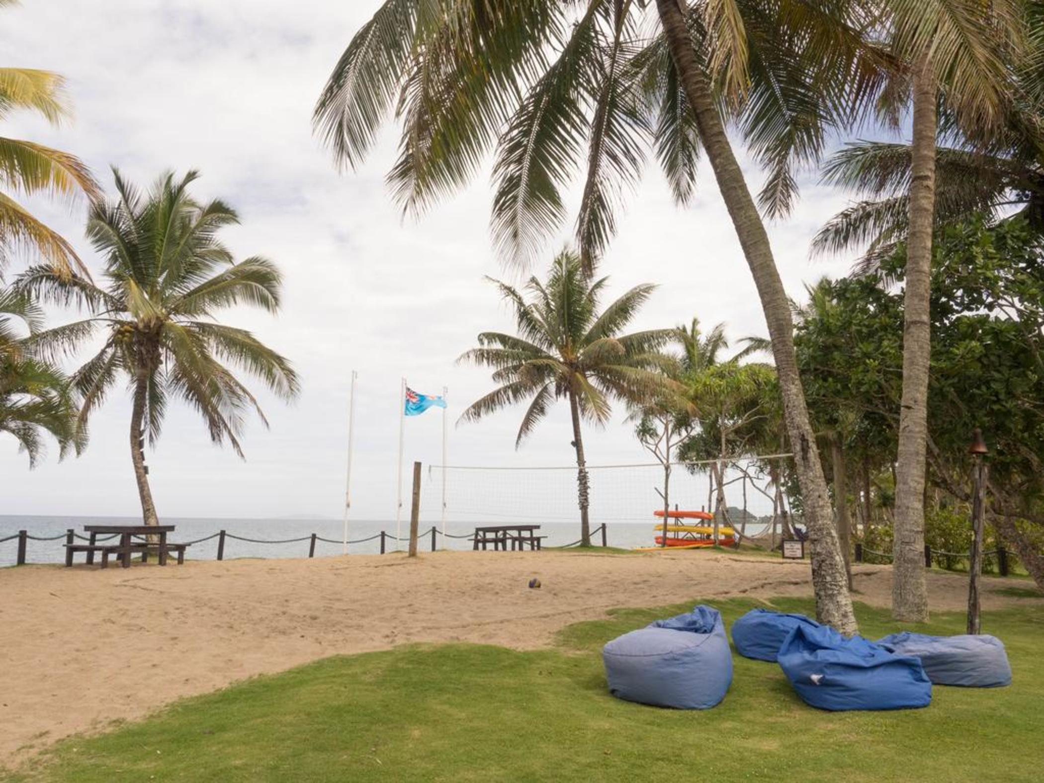 Uprising Beach Resort Pacific Harbour Esterno foto