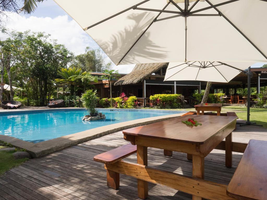 Uprising Beach Resort Pacific Harbour Esterno foto