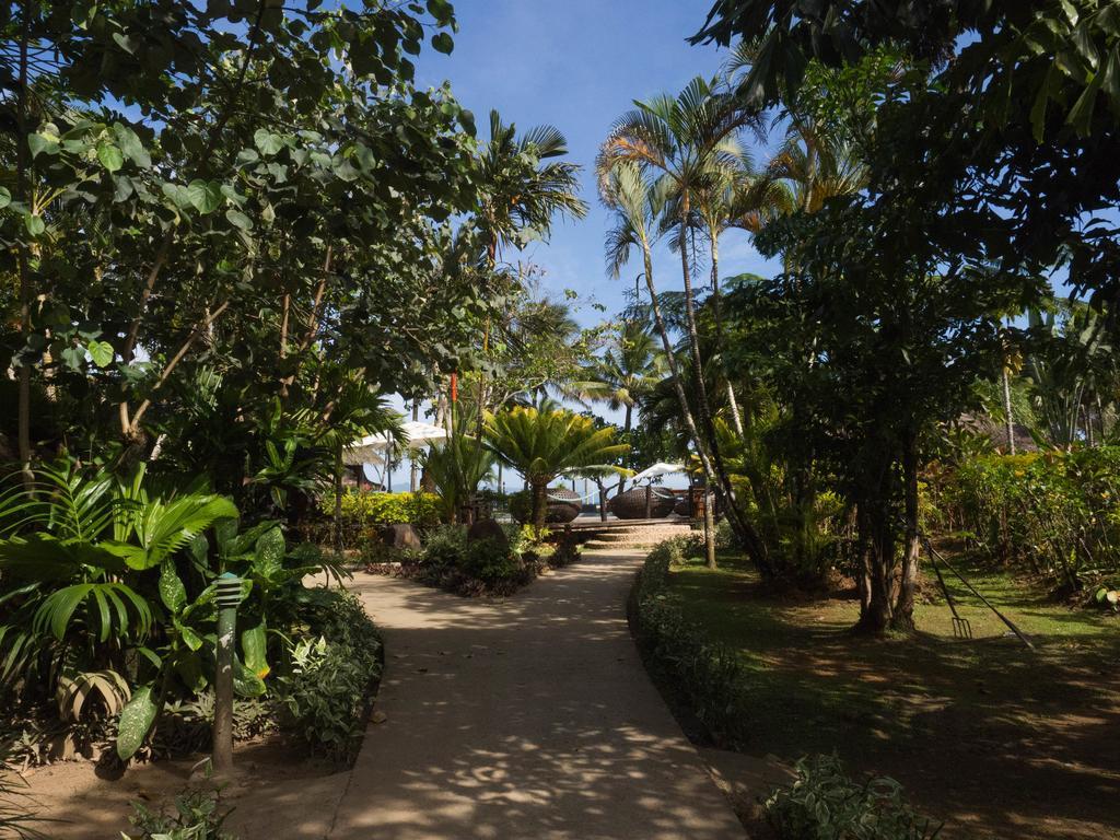 Uprising Beach Resort Pacific Harbour Esterno foto